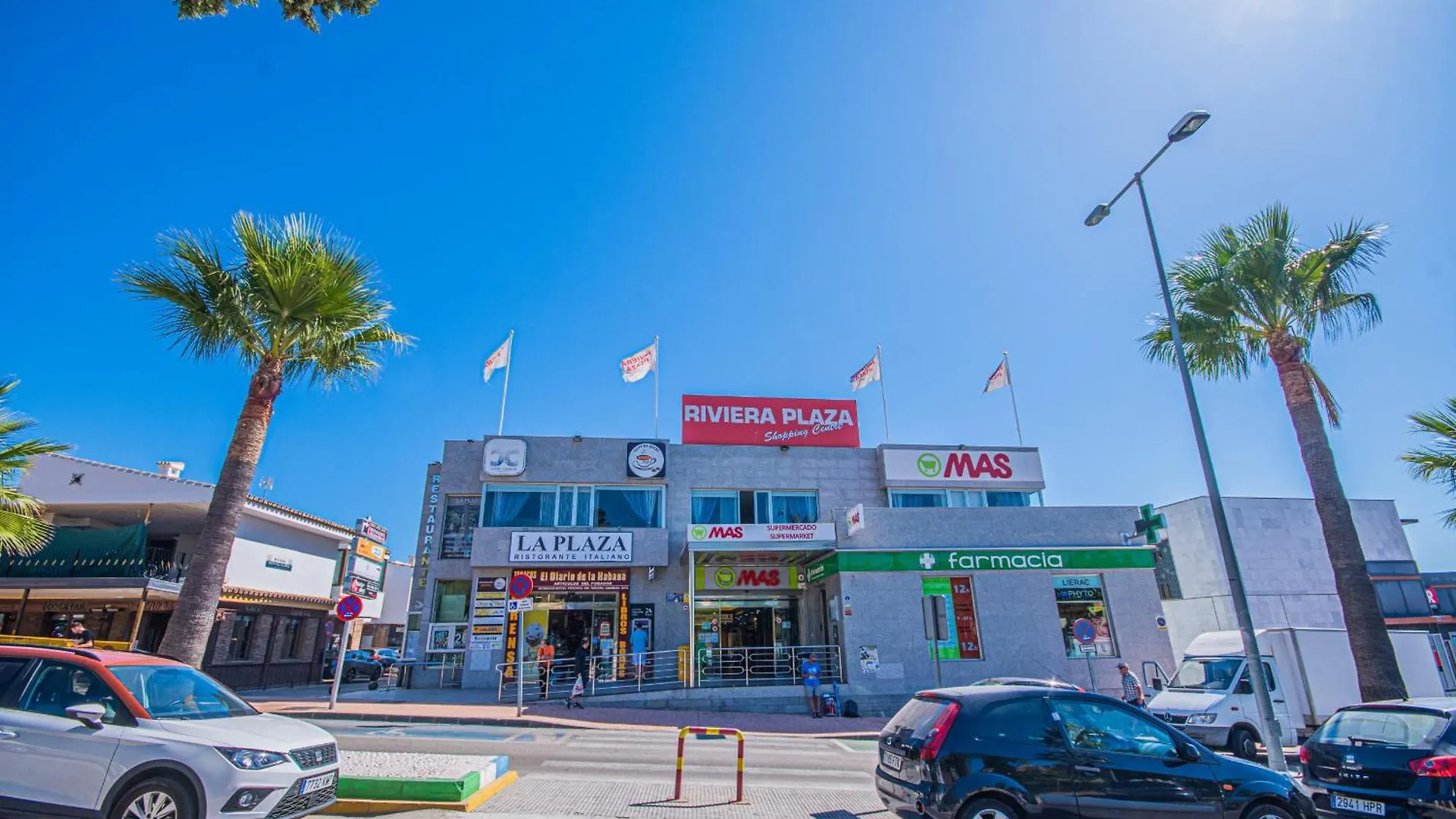 Cubo'S Tennis Paradise Duplex Sitio de Calahonda Apartment