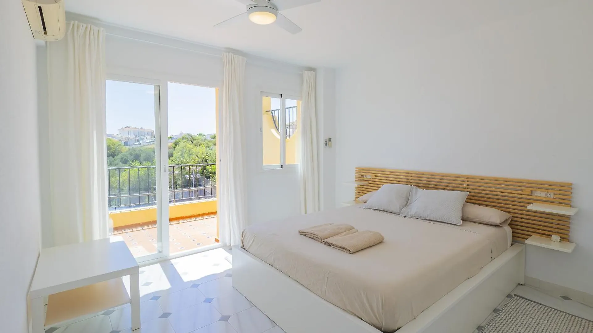 Apartment Cubo'S Tennis Paradise Duplex Sitio de Calahonda Spain
