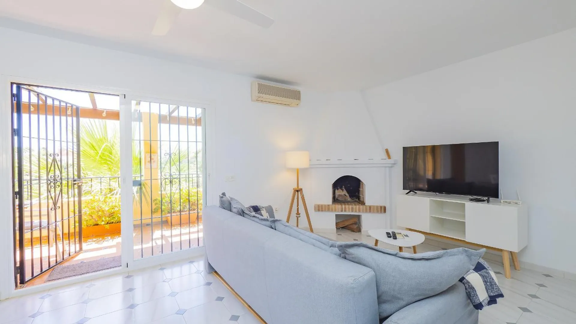 Cubo'S Tennis Paradise Duplex Sitio de Calahonda