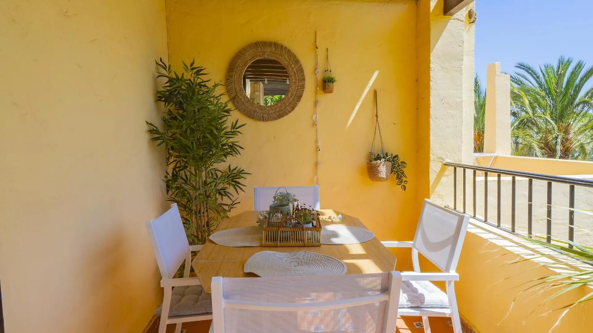 Cubo'S Tennis Paradise Duplex Sitio de Calahonda Apartment